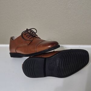 Florsheim Kids Dress shoes cap toe derby lil boys size 1.5